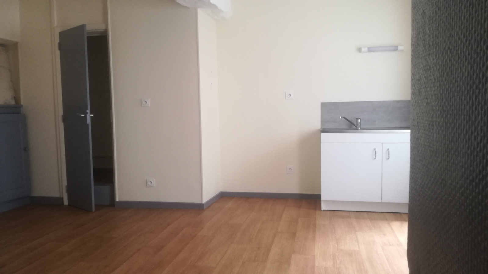 Image_, Studio, Saumur, ref :2916