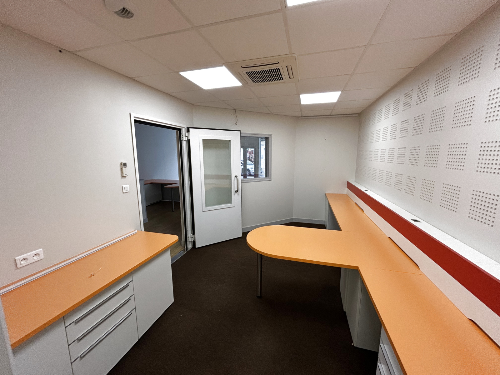 Image_, Local commercial, Saumur, ref :3075