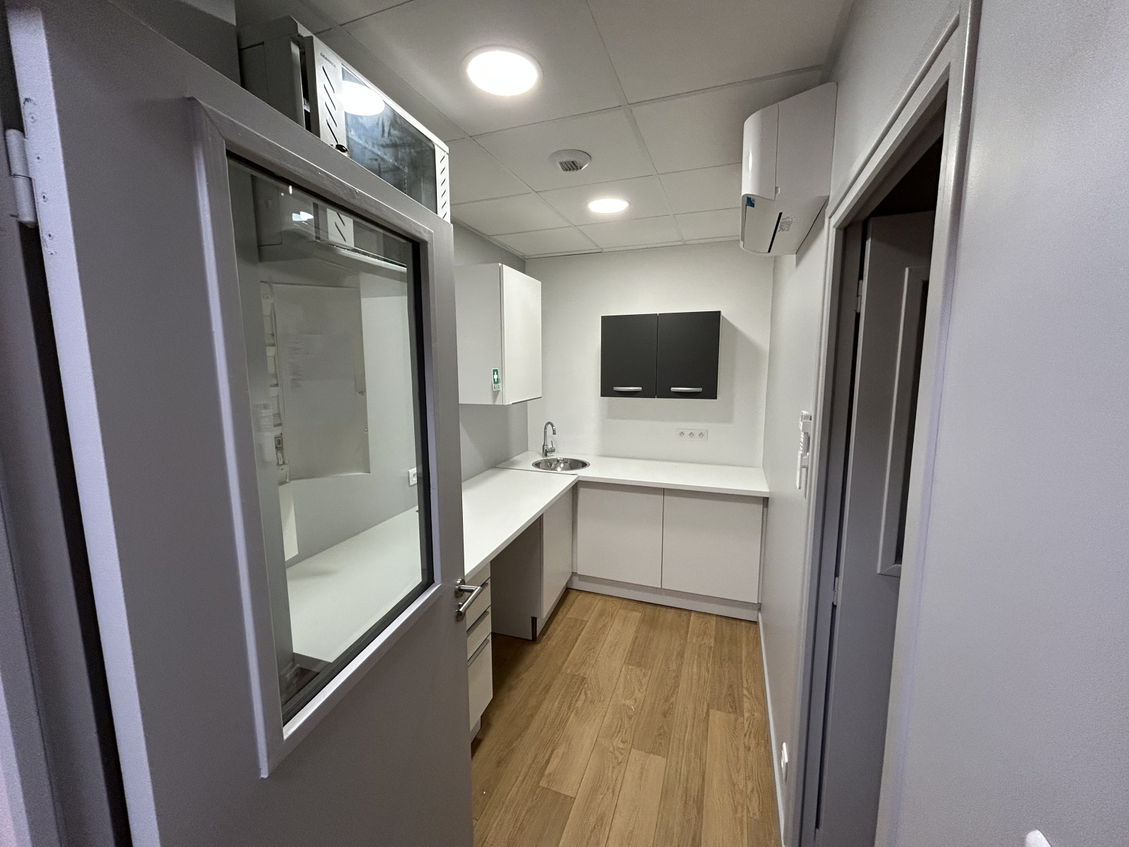 Image_, Local commercial, Saumur, ref :3075