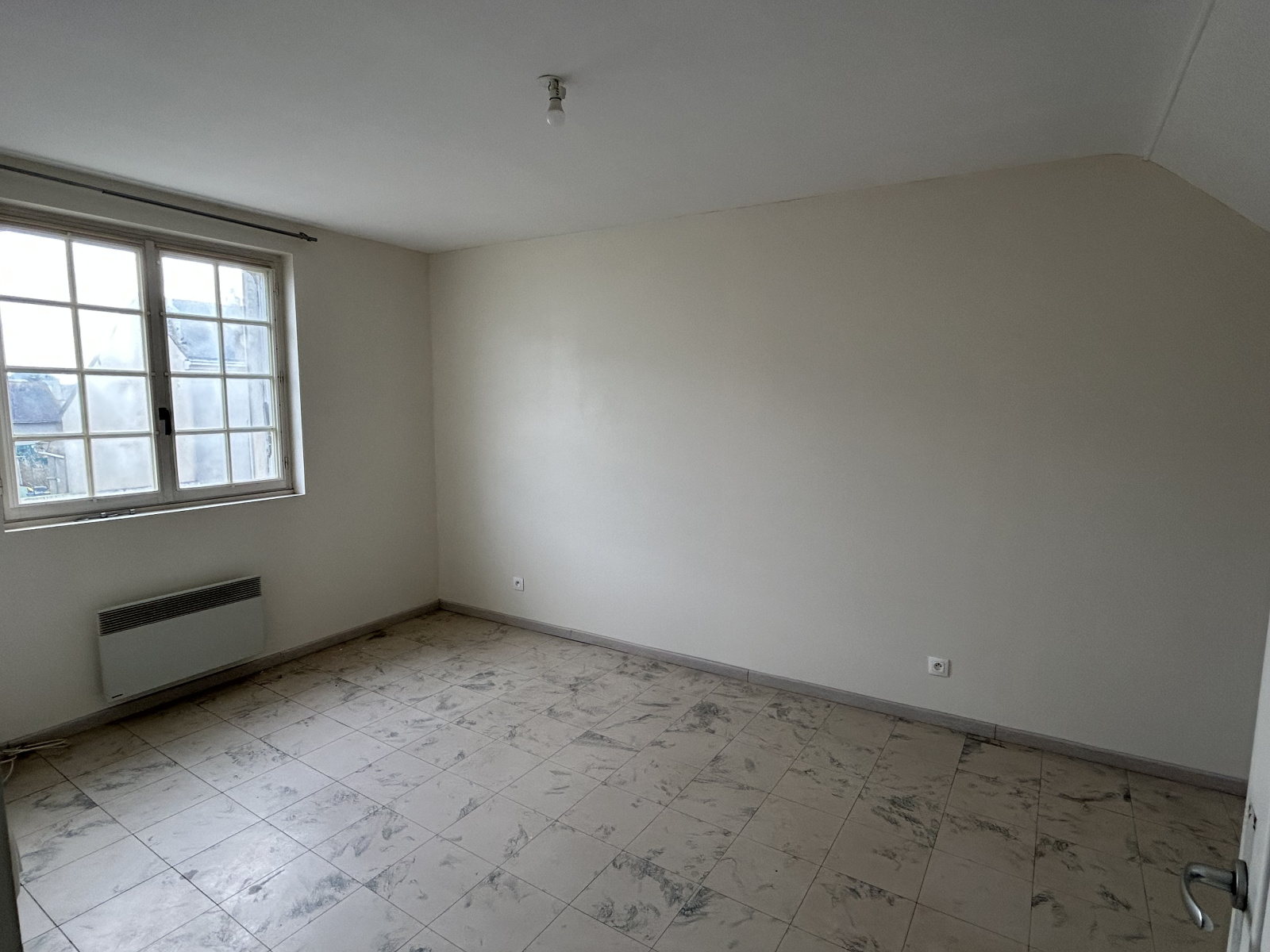 Image_, Maison, Saint-Just-sur-Dive, ref :1891